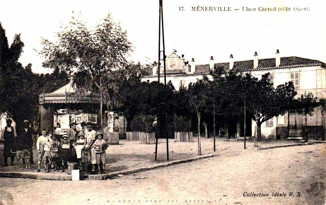 913- Menerville - Place Carnot.jpg